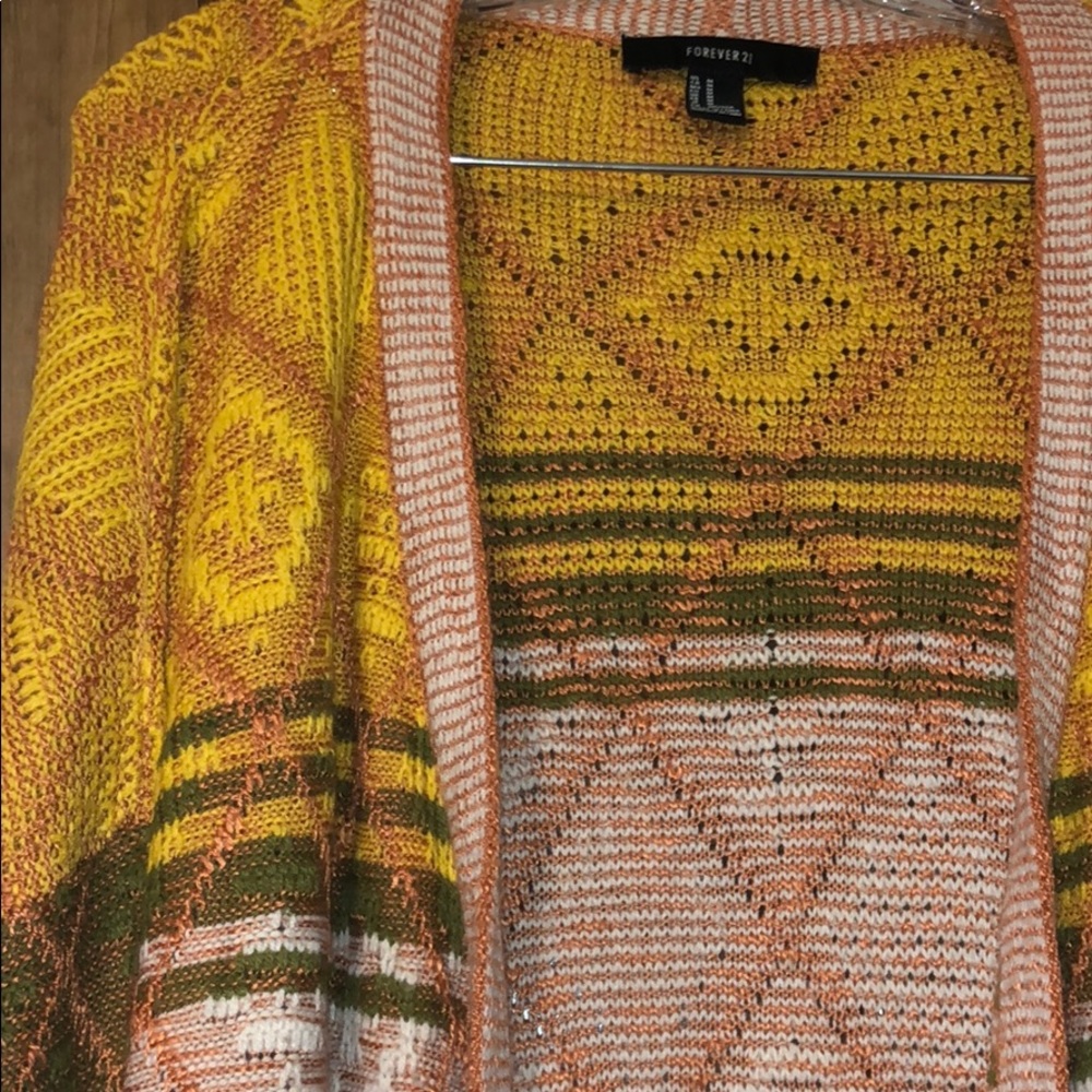 Forever 21 Sweater - Picture 2 of 5